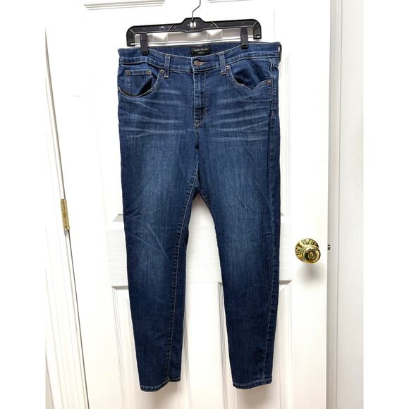 Banana Republic Jeans, Skinny Fit, Dark Wash, Women's Size 31 or 12 - Picture 1 of 4